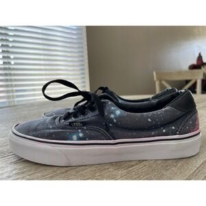 Women's Vans Off The Wall Sneakers SZ 10,Their Is A Small Rip On Top Of Shoes
